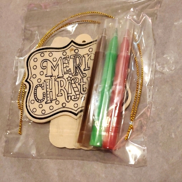 Christmas Sticker and Ornament Craft Set - Picture 5 of 10